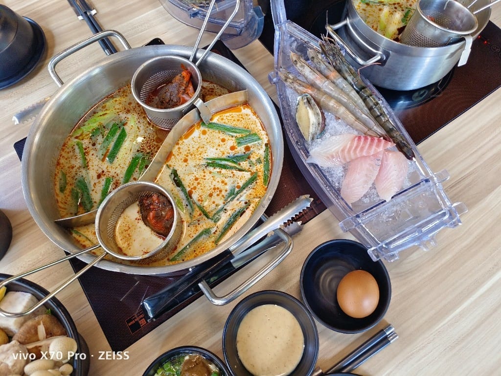 【新莊美食】大魔大滿足鍋物新莊店，號稱全台最強制霸級肉品火鍋店3訪