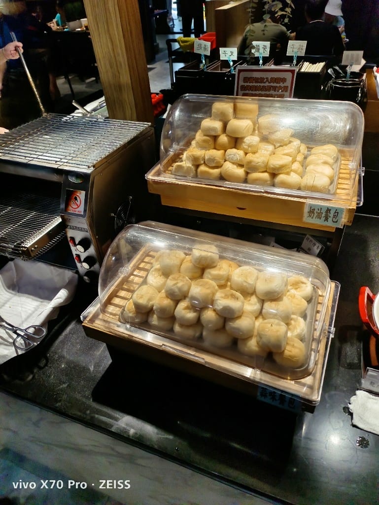 【中和吃到飽】我家牛排中和店5訪，水果超浮誇的自助吧吃到飽❤️