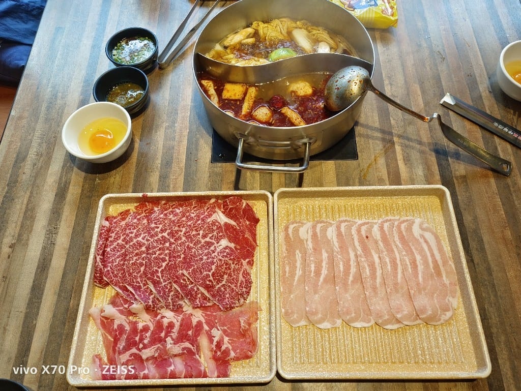 【桃園吃到飽】魯山人和風壽喜鍋物桃園店，不到千元就有超肥美肉質和海鮮的鍋物吃到飽！