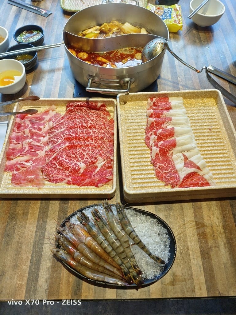 【桃園吃到飽】魯山人和風壽喜鍋物桃園店，不到千元就有超肥美肉質和海鮮的鍋物吃到飽！