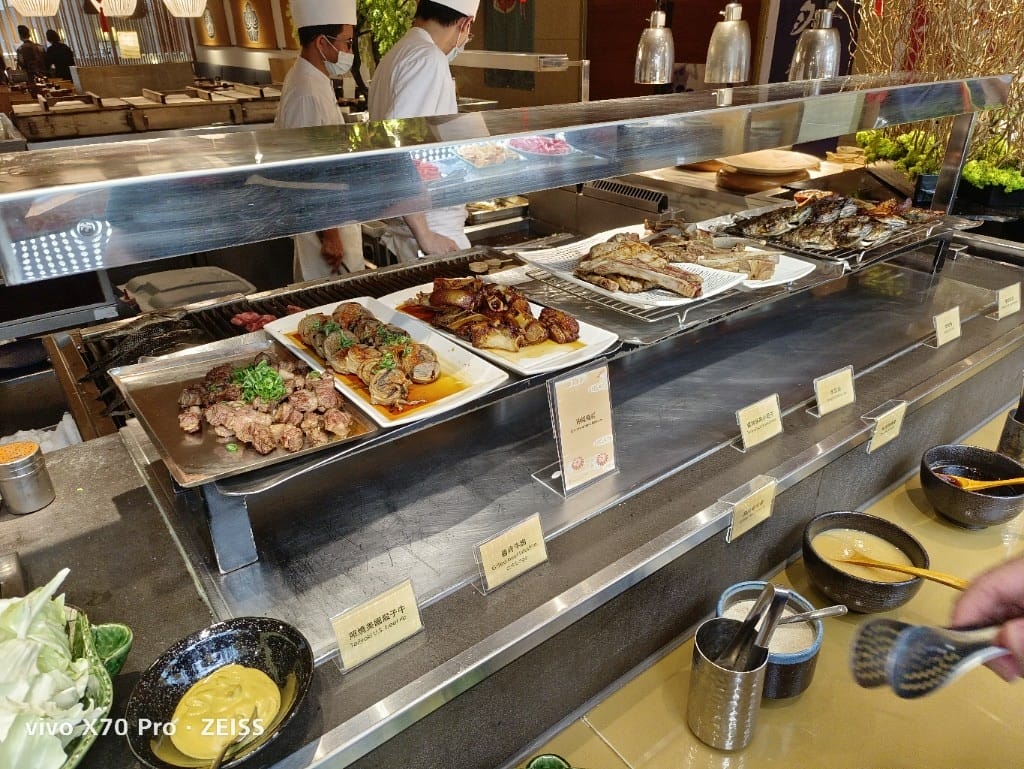 【台北吃到飽】 君悅酒店彩日本料理9訪，純日料吃到飽，國泰世界卡買一送一哦！