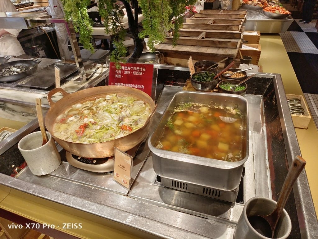 【台北吃到飽】 君悅酒店彩日本料理9訪，純日料吃到飽，國泰世界卡買一送一哦！
