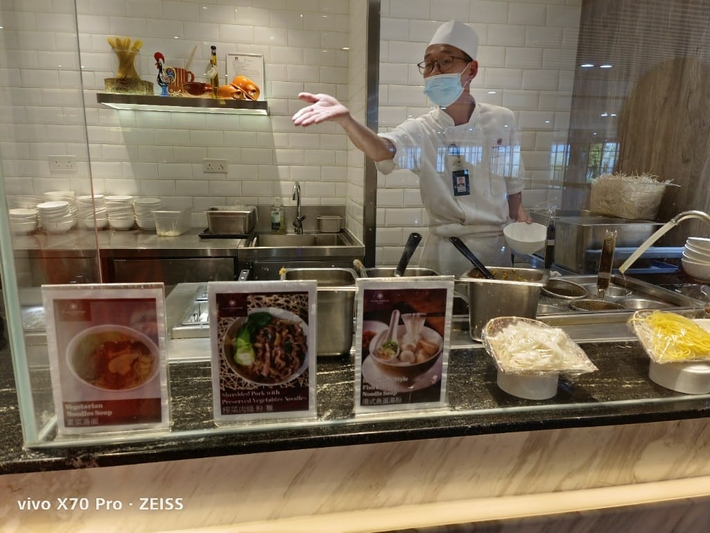 【澳門吃到飽】澳門機場貴賓室，PlazaPremiumLoungeMacau