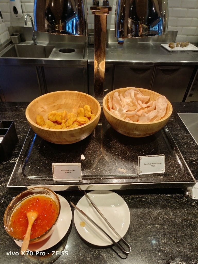【澳門吃到飽】澳門機場貴賓室，PlazaPremiumLoungeMacau