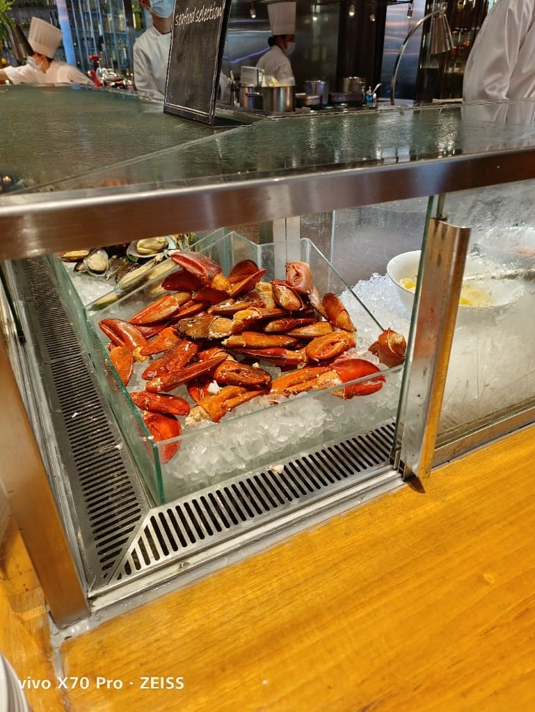 【澳門美食】活龍蝦吃到飽的mezza9Macau，吃到飽天花板❤️