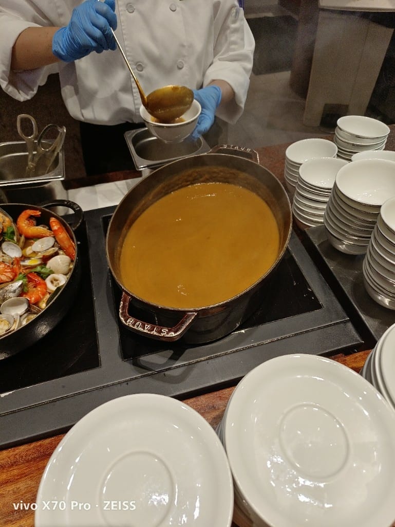 【澳門美食】活龍蝦吃到飽的mezza9Macau，吃到飽天花板❤️