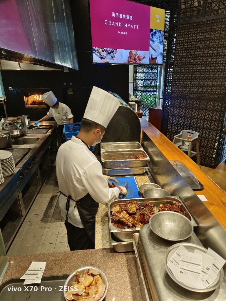 【澳門美食】活龍蝦吃到飽的mezza9Macau，吃到飽天花板❤️