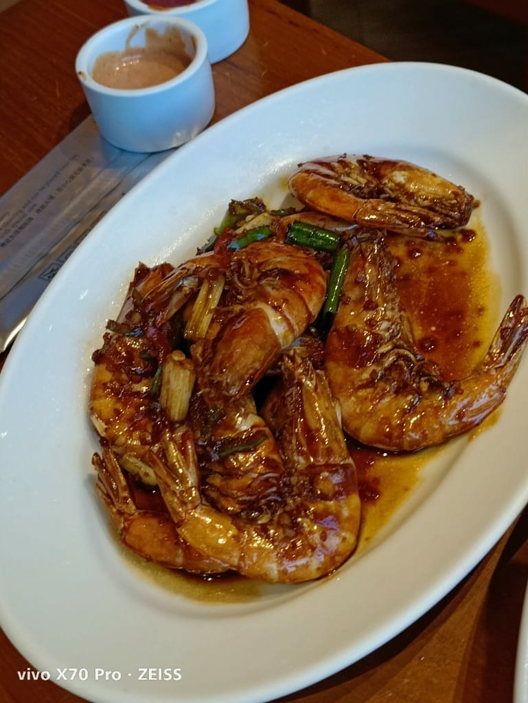 【澳門美食】活龍蝦吃到飽的mezza9Macau，吃到飽天花板❤️
