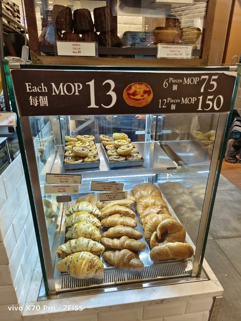 【澳門美食】澳門安德魯餅店,人手一盒的蛋塔! - 第7張圖 【澳門美食】澳門安德魯餅店,人手一盒的蛋塔!