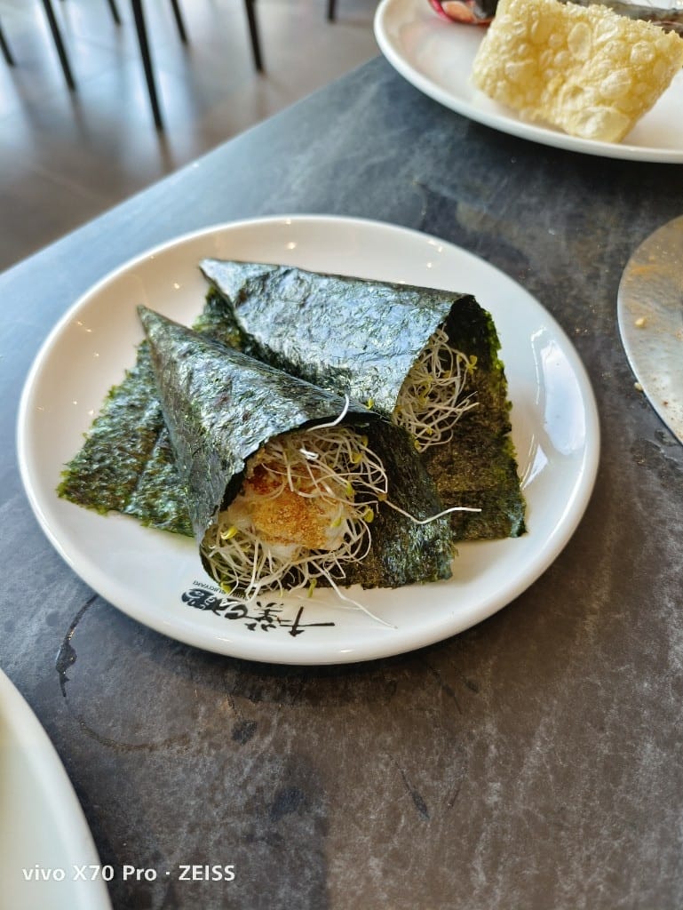 【新莊吃到飽】千葉火鍋中原尊爵館，重新開幕送生蠔，還可免費續會員哦！