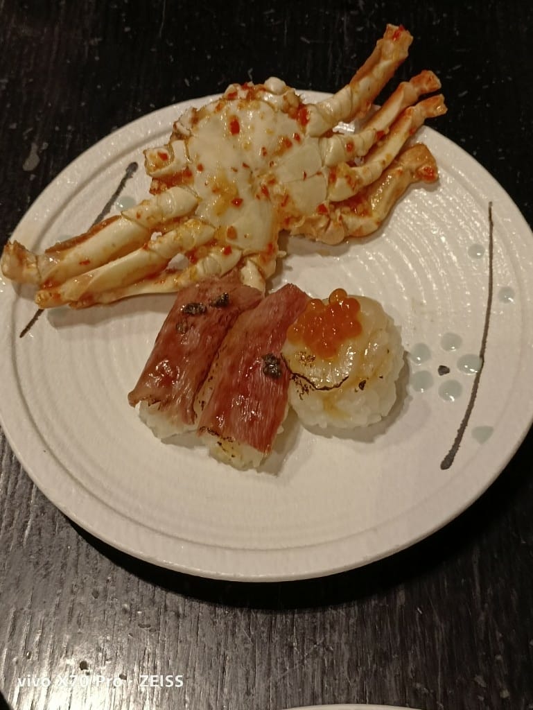 【台北吃到飽】探索廚房平日晚餐19訪，松葉蟹腳吃到飽❤️