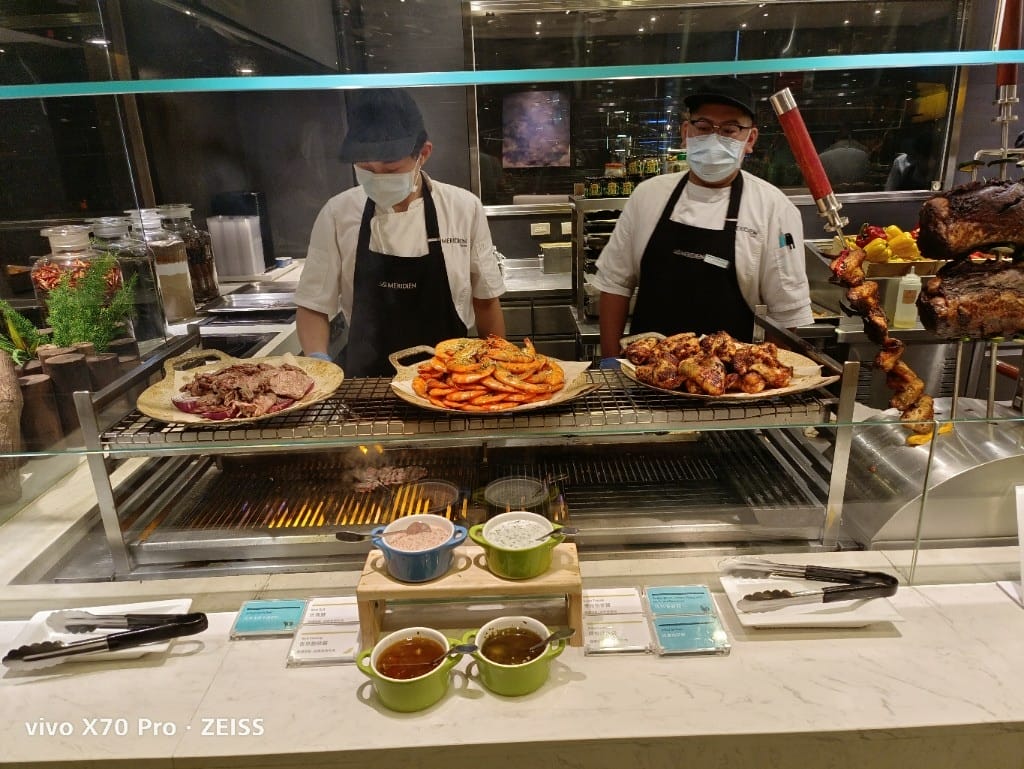 【台北吃到飽】探索廚房平日晚餐19訪，松葉蟹腳吃到飽❤️