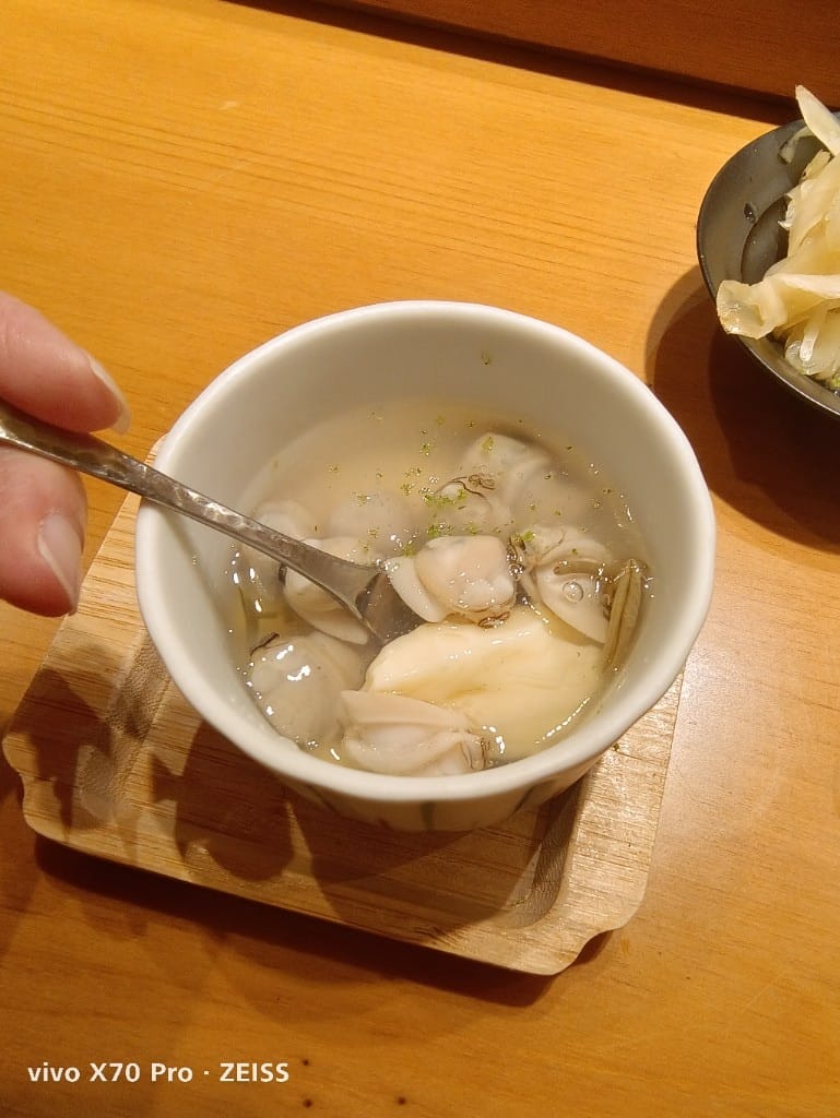 【新莊美食】初魚｜鮨 -宏匯廣場店，無菜單的江戶前壽司