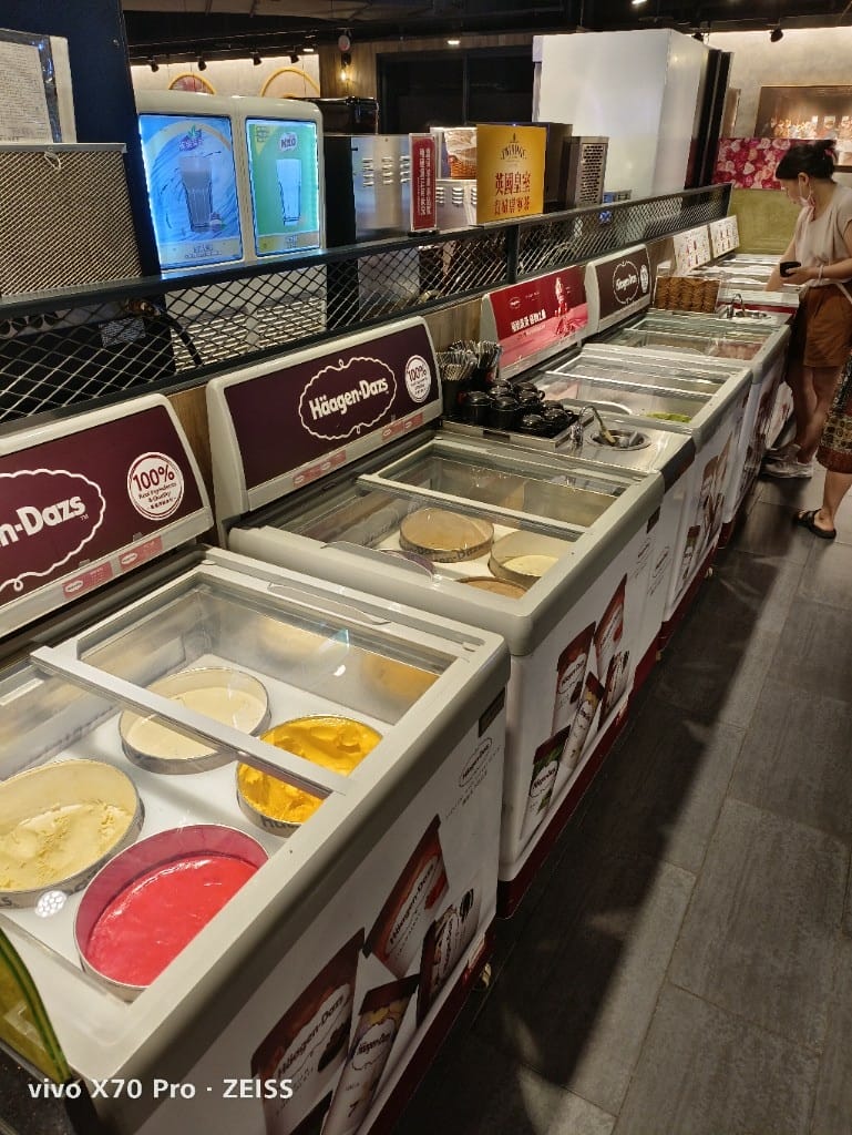【板橋吃到飽】新馬辣經典麻辣鍋板橋遠百店,哈根達斯吃到飽😆😆😆 - 第5張圖 【板橋吃到飽】新馬辣經典麻辣鍋板橋遠百店,哈根達斯吃到飽😆😆😆