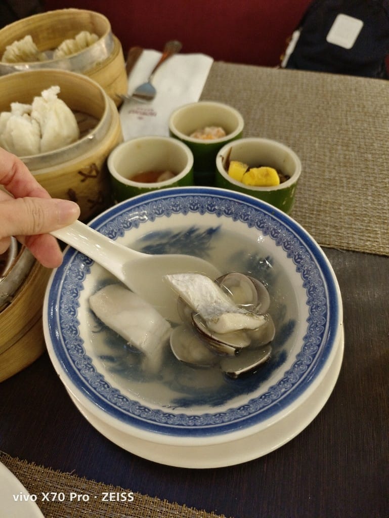 【台北吃到飽】台北福華大飯店彩虹座RainbowTerrace，全台首見的法菜吃到飽🤩
