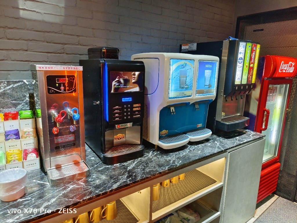 【台北吃到飽】心心麻辣鍋西門店，$658起和牛海陸吃到飽！