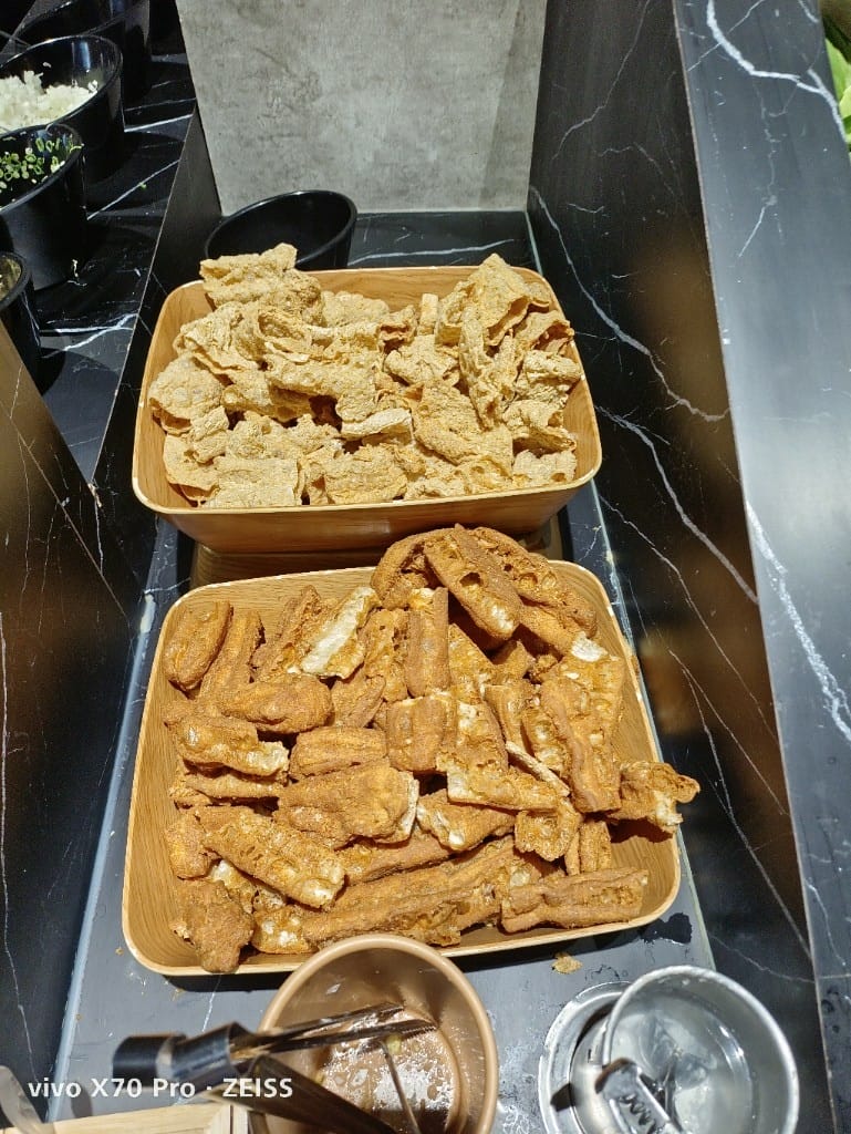 【新莊吃到飽】築間幸福鍋物新莊中悅廣場店，平價好吃的鍋物吃到飽！
