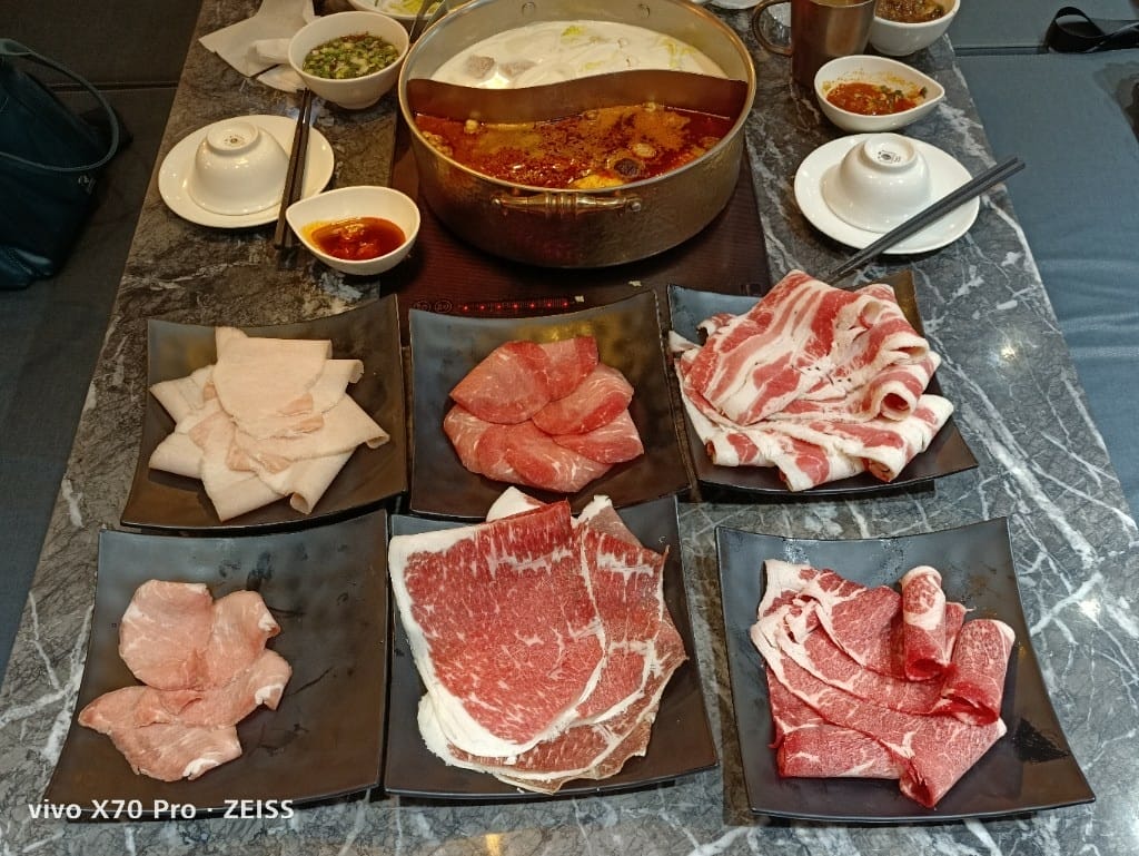 【台北吃到飽】心心麻辣鍋西門店，$658起和牛海陸吃到飽！