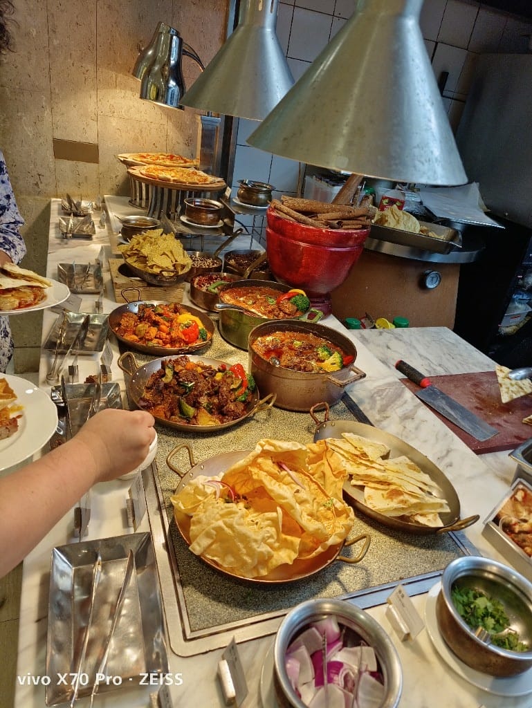 【台北吃到飽】敘日全日餐廳台北六福萬怡酒店，松葉蟹吃到飽❤️