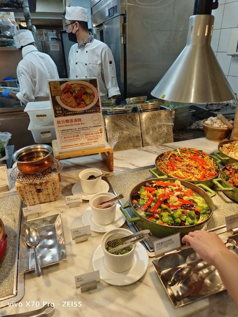 【台北吃到飽】敘日全日餐廳台北六福萬怡酒店，松葉蟹吃到飽❤️
