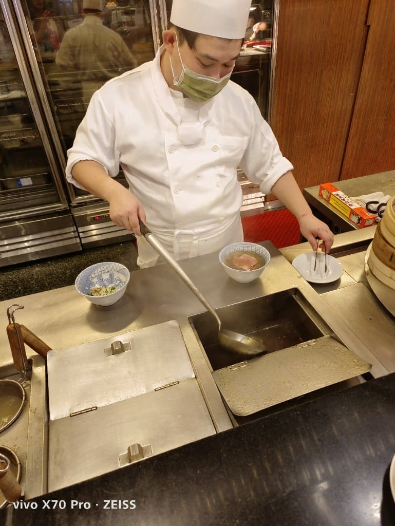 【新竹吃到飽】盛宴自助餐廳，海鮮天堂龍蝦&干貝大自由❤️
