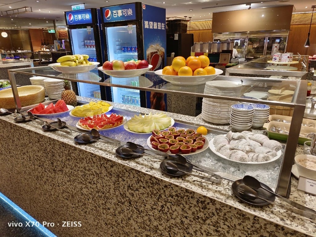 【新竹吃到飽】盛宴自助餐廳，海鮮天堂龍蝦&干貝大自由❤️