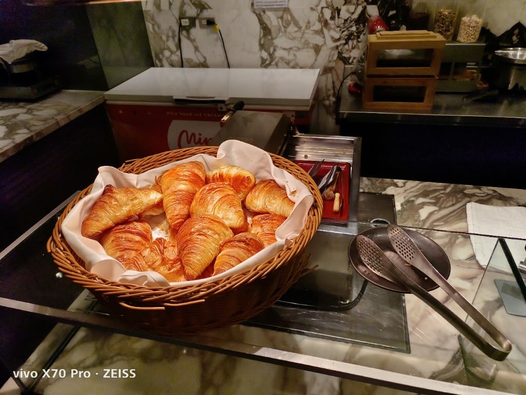 【新竹吃到飽】盛宴自助餐廳，早餐Buffet！