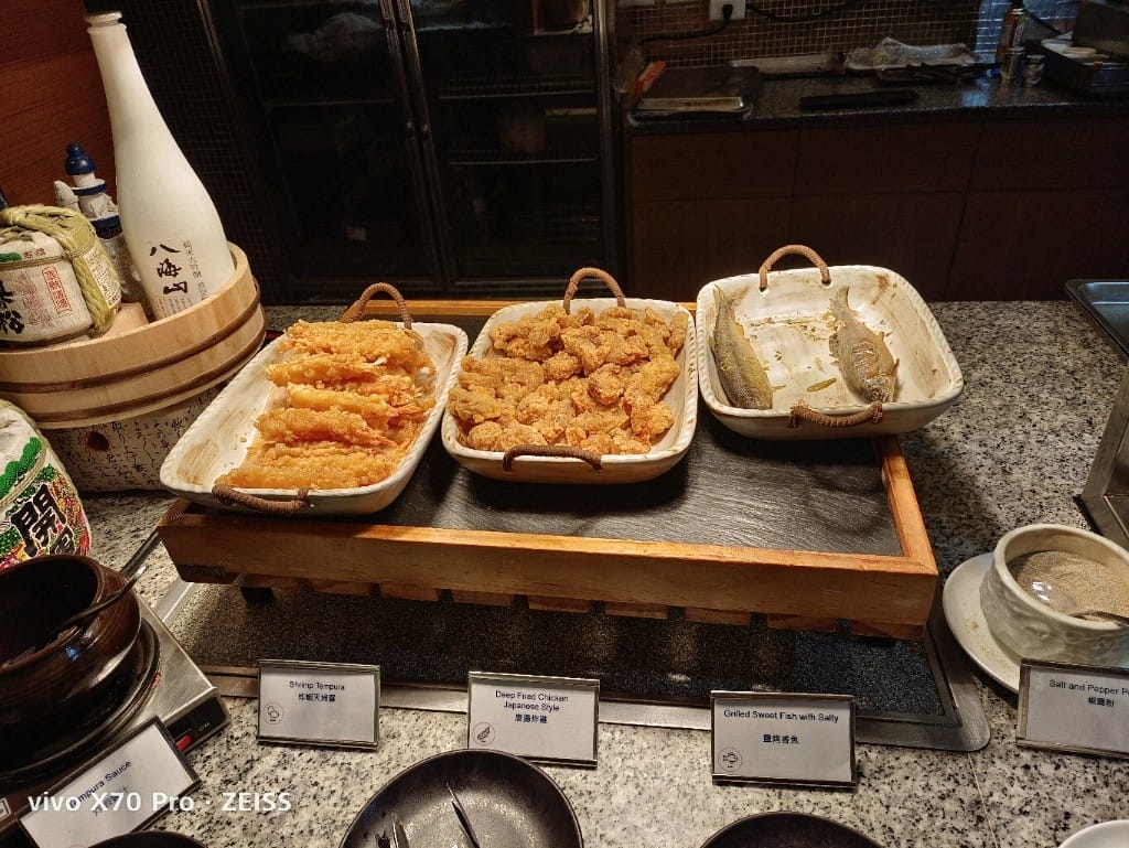 【新竹吃到飽】盛宴自助餐廳，海鮮天堂龍蝦&干貝大自由❤️