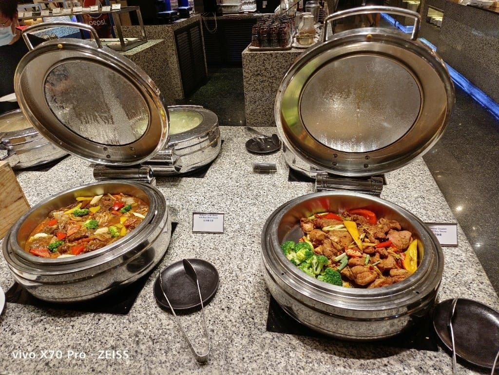 【新竹吃到飽】盛宴自助餐廳，海鮮天堂龍蝦&干貝大自由❤️