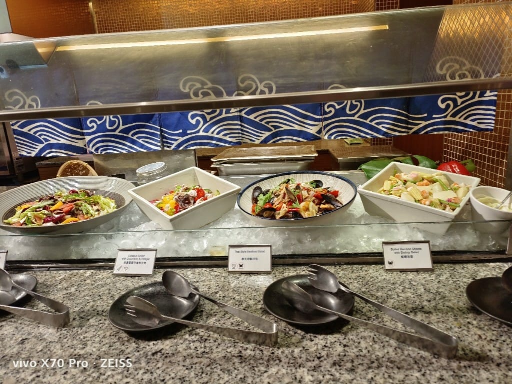 【新竹吃到飽】盛宴自助餐廳，海鮮天堂龍蝦&干貝大自由❤️