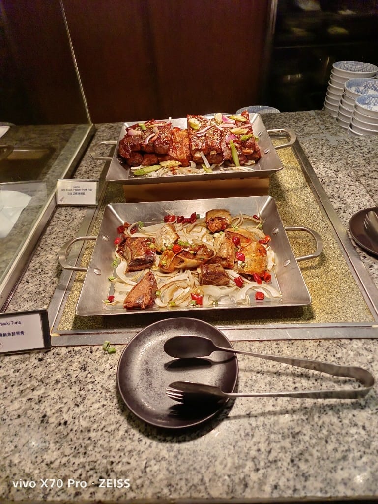 【新竹吃到飽】盛宴自助餐廳，海鮮天堂龍蝦&干貝大自由❤️