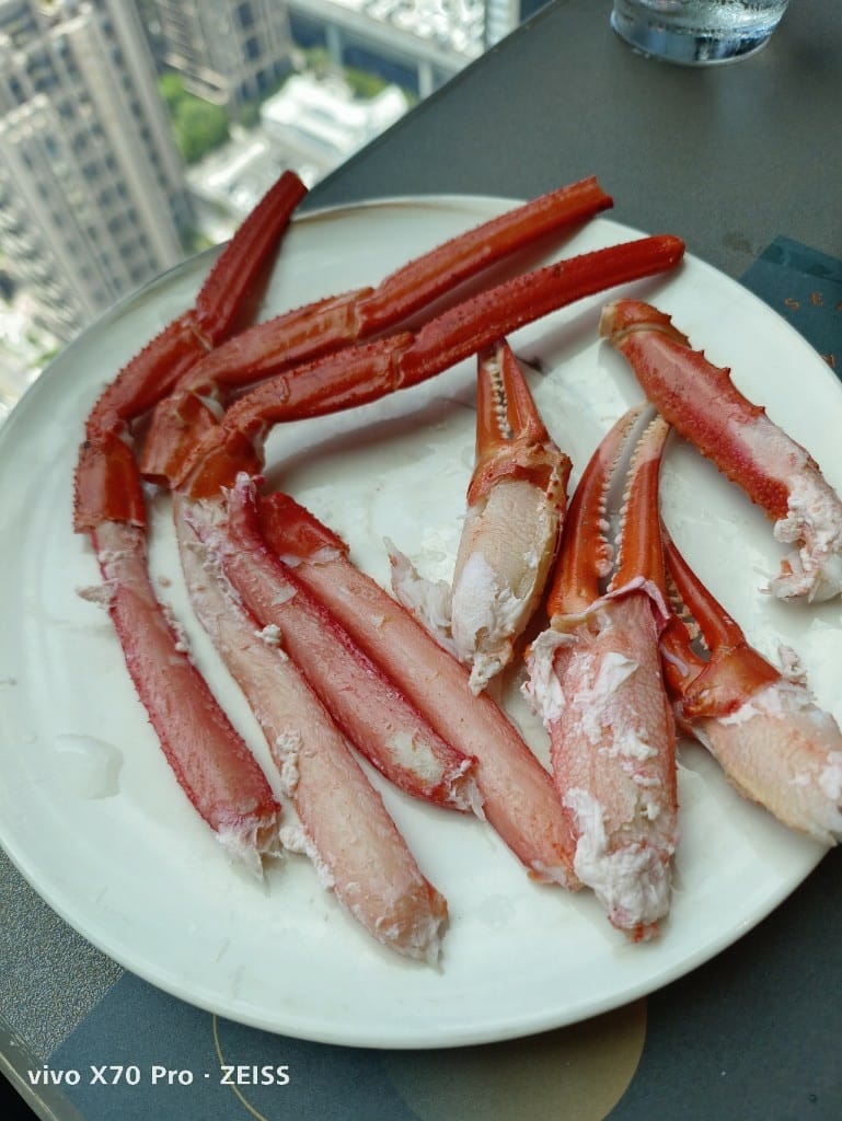 【新莊吃到飽】饗饗INPARADISE宏匯新莊店11訪，把握松葉蟹腳自由❤️