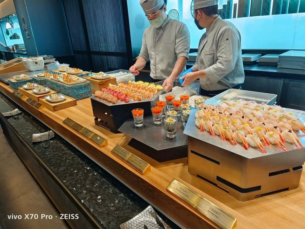 【新莊吃到飽】饗饗INPARADISE宏匯新莊店11訪，把握松葉蟹腳自由❤️