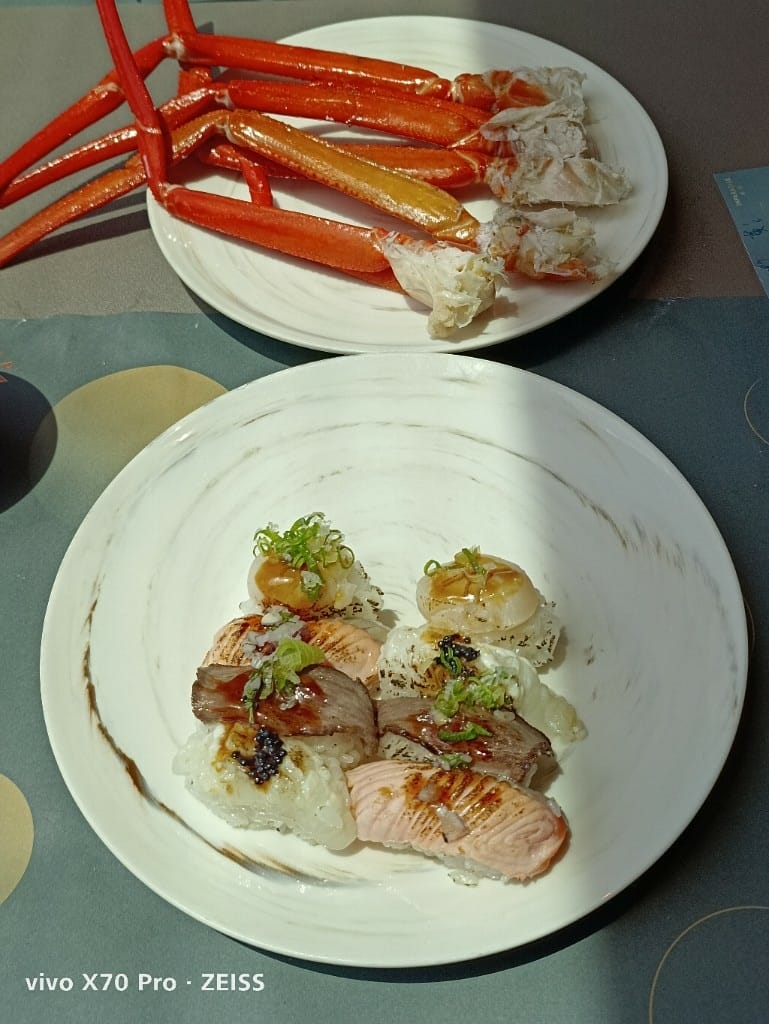 【新莊吃到飽】饗饗INPARADISE宏匯新莊店11訪，把握松葉蟹腳自由❤️