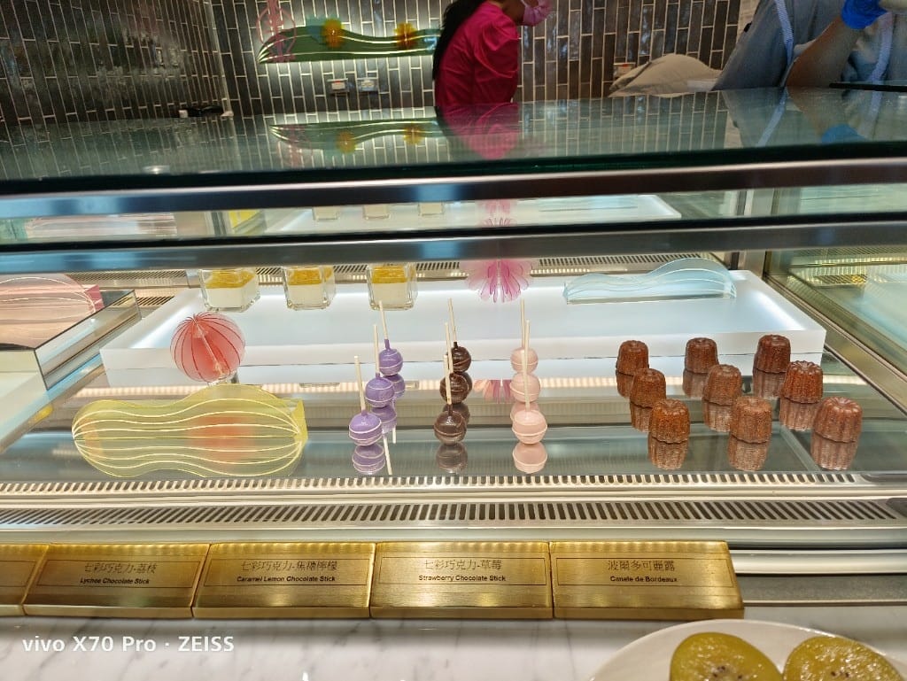 【新莊吃到飽】饗饗INPARADISE宏匯新莊店11訪，把握松葉蟹腳自由❤️