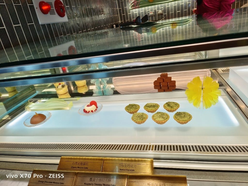 【新莊吃到飽】饗饗INPARADISE宏匯新莊店11訪，把握松葉蟹腳自由❤️