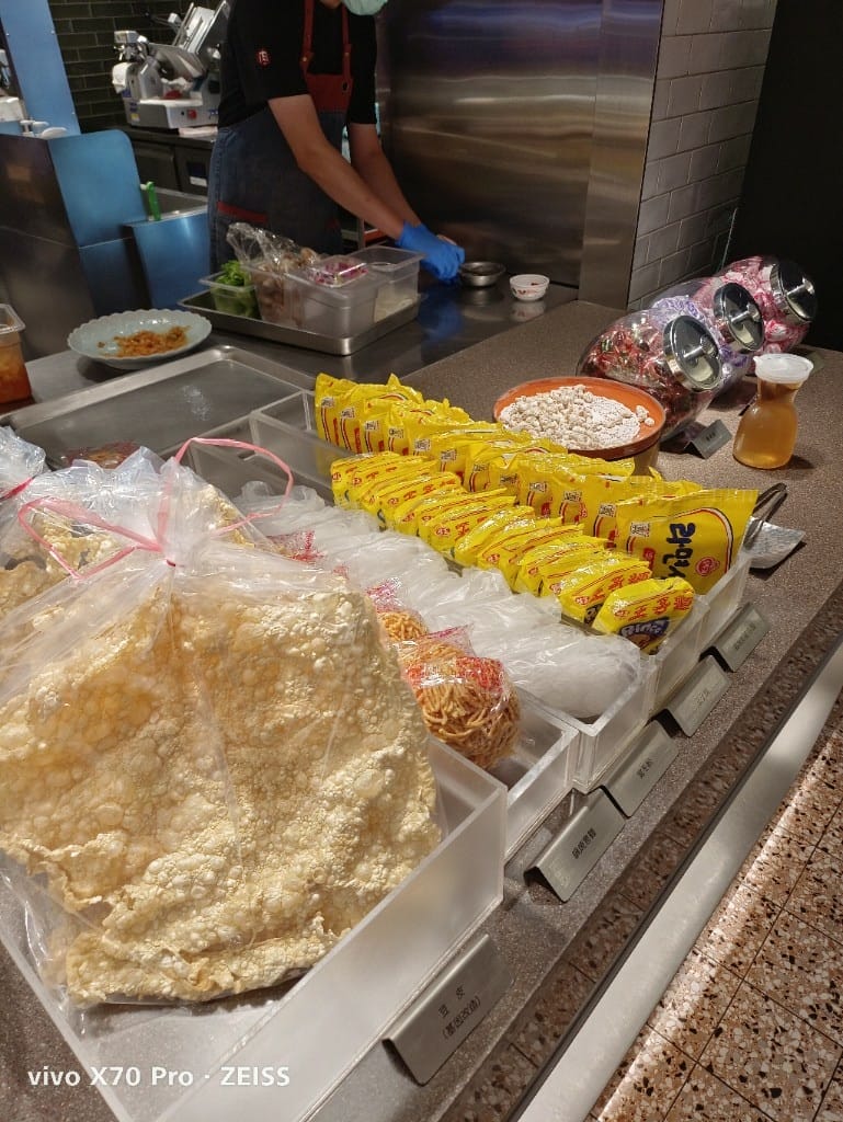 【中和吃到飽】小福利火鍋會所，食材棒棒環境也好的麻辣鍋吃到飽❤️