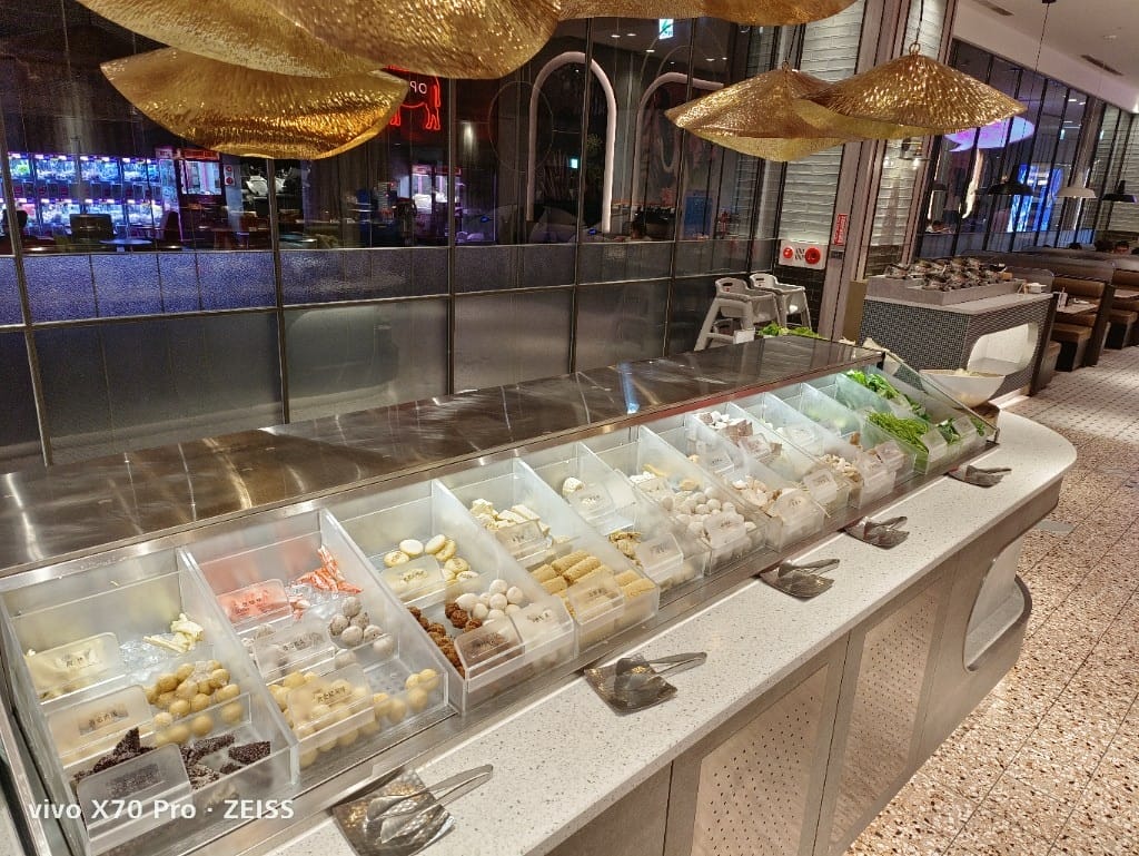 【中和吃到飽】小福利火鍋會所，食材棒棒環境也好的麻辣鍋吃到飽❤️