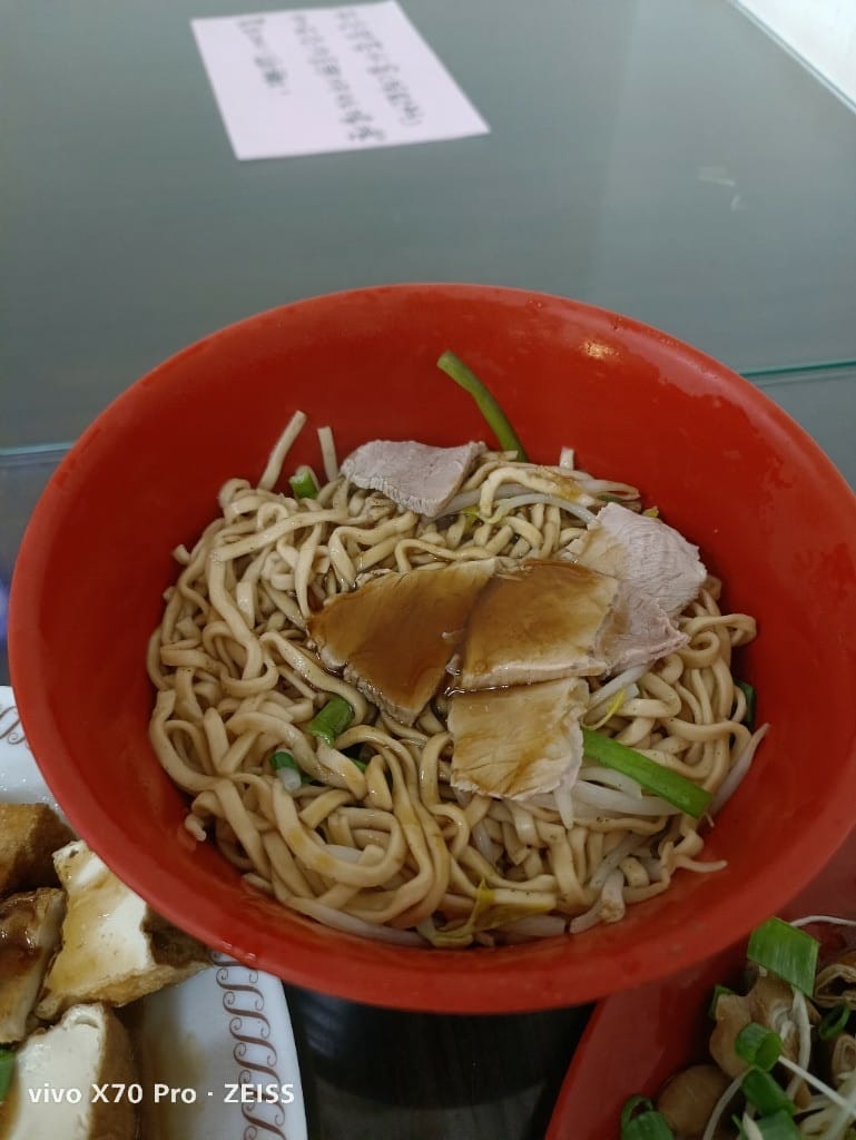 【桃園美食】同學麵店，老台南口味的意麵好好吃喔❤️