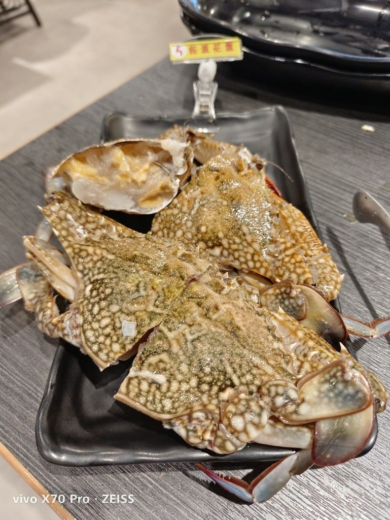 【桃園吃到飽】魔椒頂級鴛鴦鍋經國直營店，天使紅蝦竟有開背去腸泥了耶！