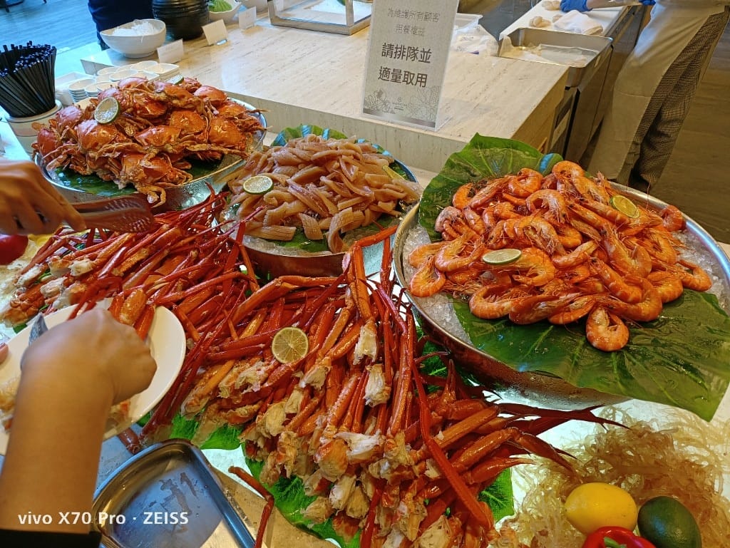 【桃園吃到飽】桃園喜來登優廚西餐廳，松葉蟹腳及生食級干貝吃到飽，2人5折❤️