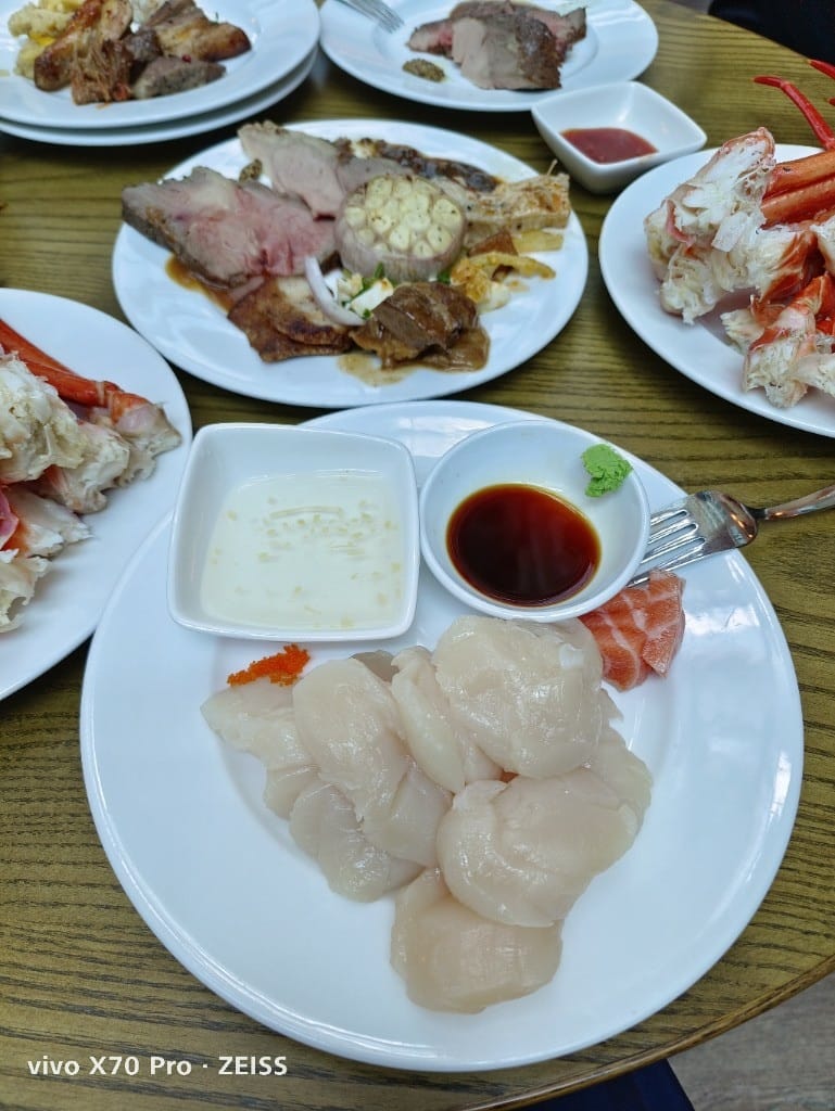 【桃園吃到飽】桃園喜來登優廚西餐廳，松葉蟹腳及生食級干貝吃到飽，2人5折❤️
