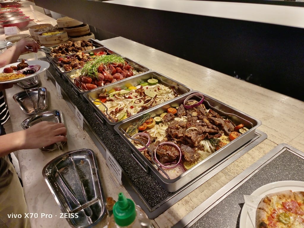 【桃園吃到飽】桃園喜來登優廚西餐廳，松葉蟹腳及生食級干貝吃到飽，2人5折❤️