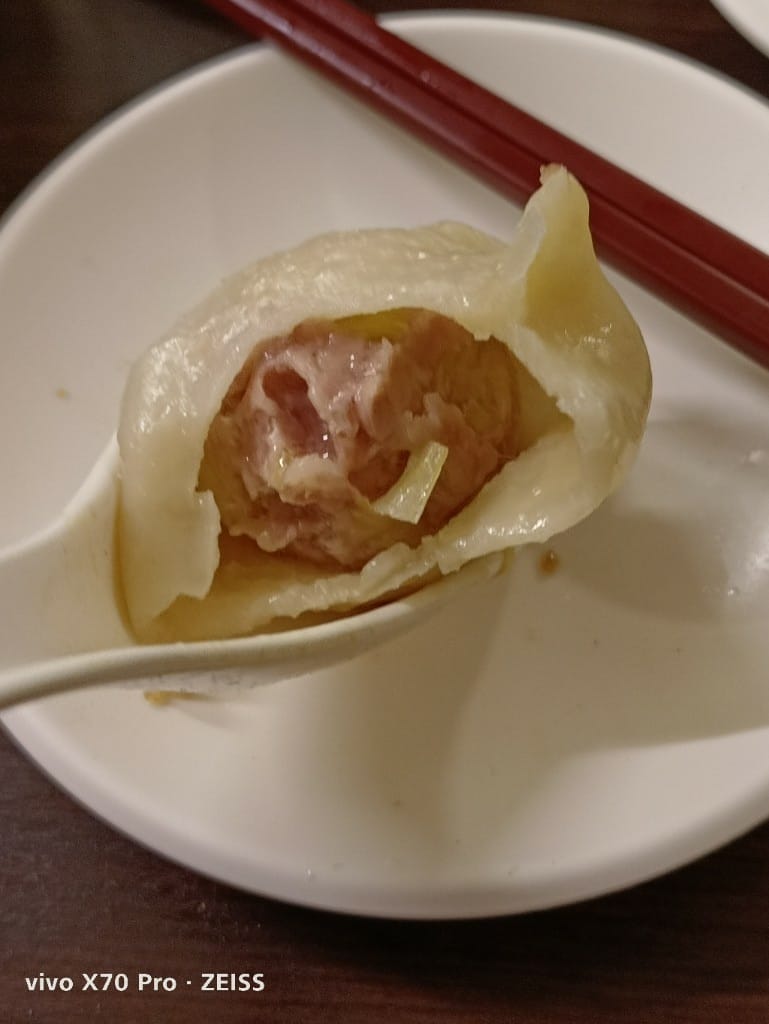 【新莊美食】溢鼎小館，天津人開的道地北方麵食館，炸排骨超好吃的❤️