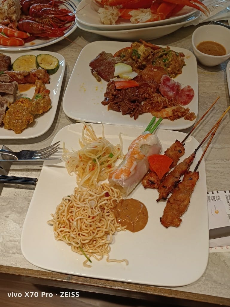 【台北吃到飽】喜來登12廚週五晚餐19訪，全新泰料主題+松葉蟹吃到飽❤️