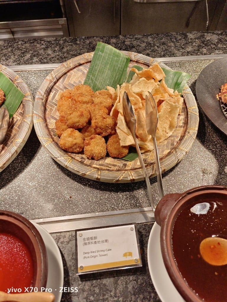 【台北吃到飽】喜來登12廚週五晚餐19訪，全新泰料主題+松葉蟹吃到飽❤️