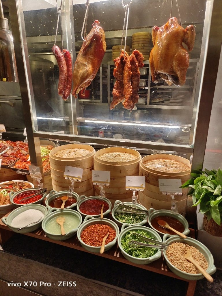 【台北吃到飽】喜來登12廚週五晚餐19訪，全新泰料主題+松葉蟹吃到飽❤️