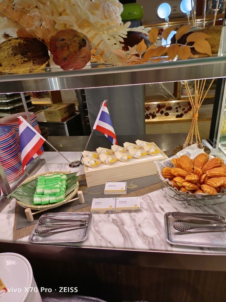 【台北吃到飽】喜來登12廚週五晚餐19訪，全新泰料主題+松葉蟹吃到飽❤️