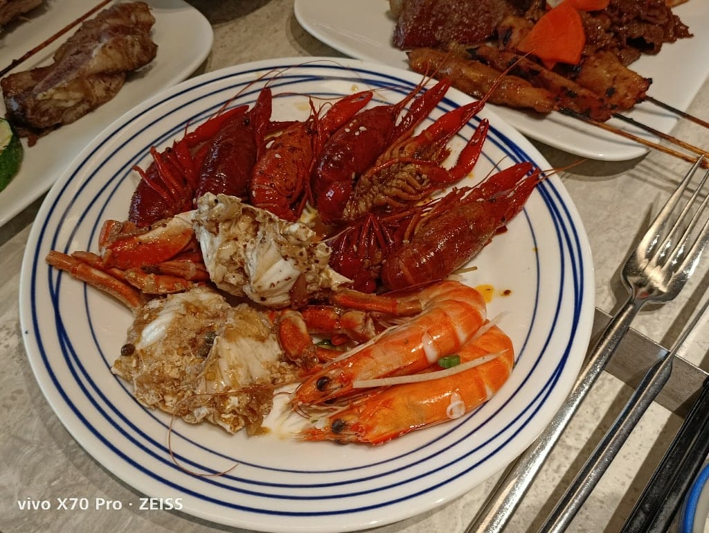 【台北吃到飽】喜來登12廚週五晚餐19訪，全新泰料主題+松葉蟹吃到飽❤️