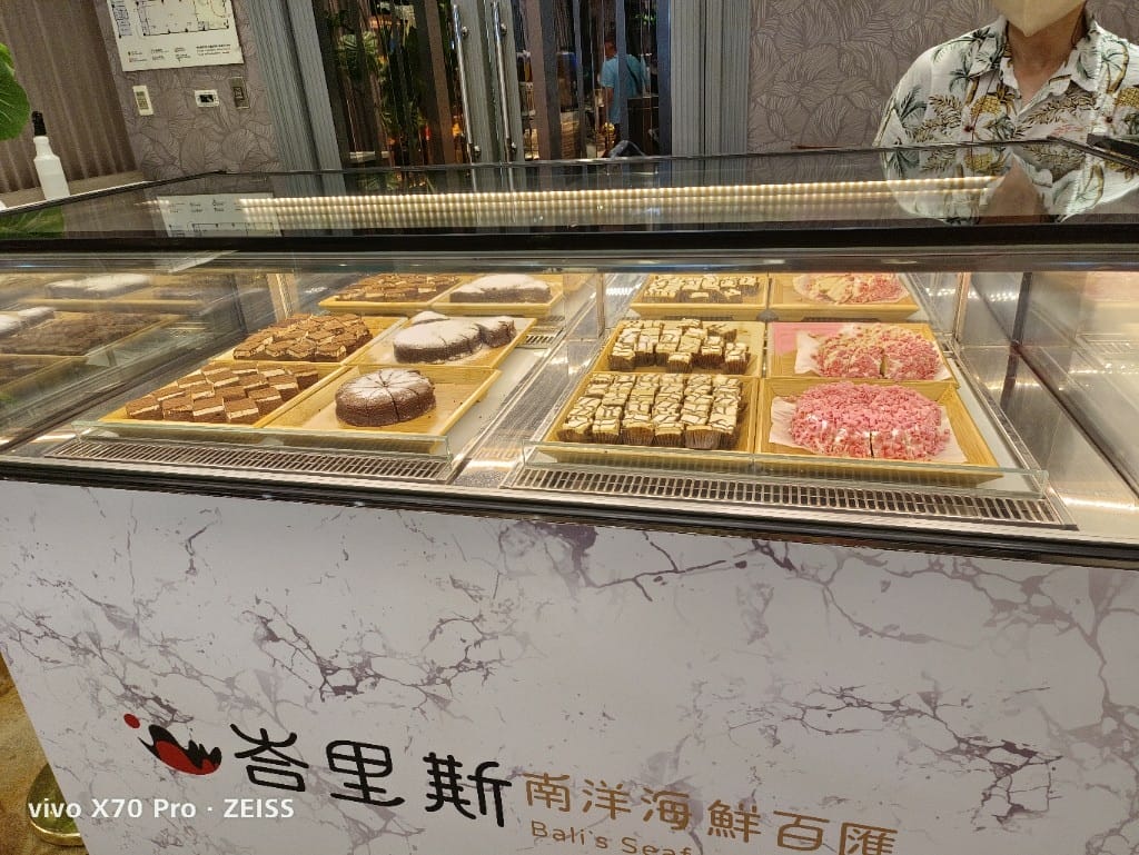 【新莊吃到飽】峇里斯南洋海鮮總匯7訪，品牌日買一送一！